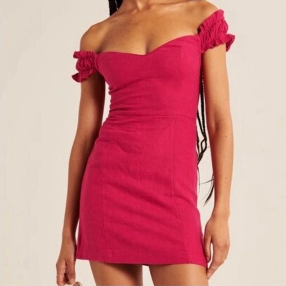 Abercrombie & Fitch Fuchsia Off-Shoulder Mini Dress